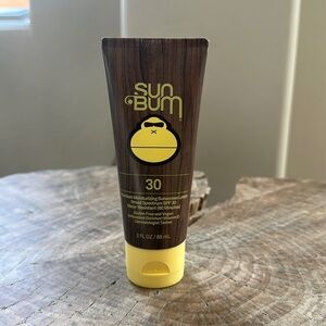 Sun Bum Premium Moisturizing Sunscreen Lotion 30 spf